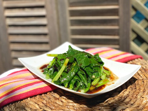 Chinese Broccoli Stir-Fry(Garlic Sauce)