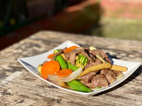 Ginger And Onion Beef Stir-Fry