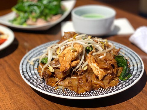 Pad See Ew Chicken